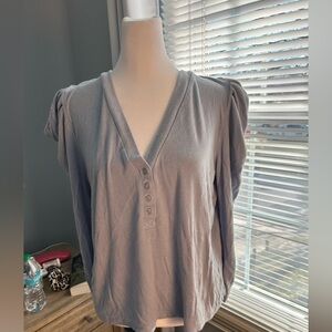 Design365- Nordstrom brand. Puffy sleeved top